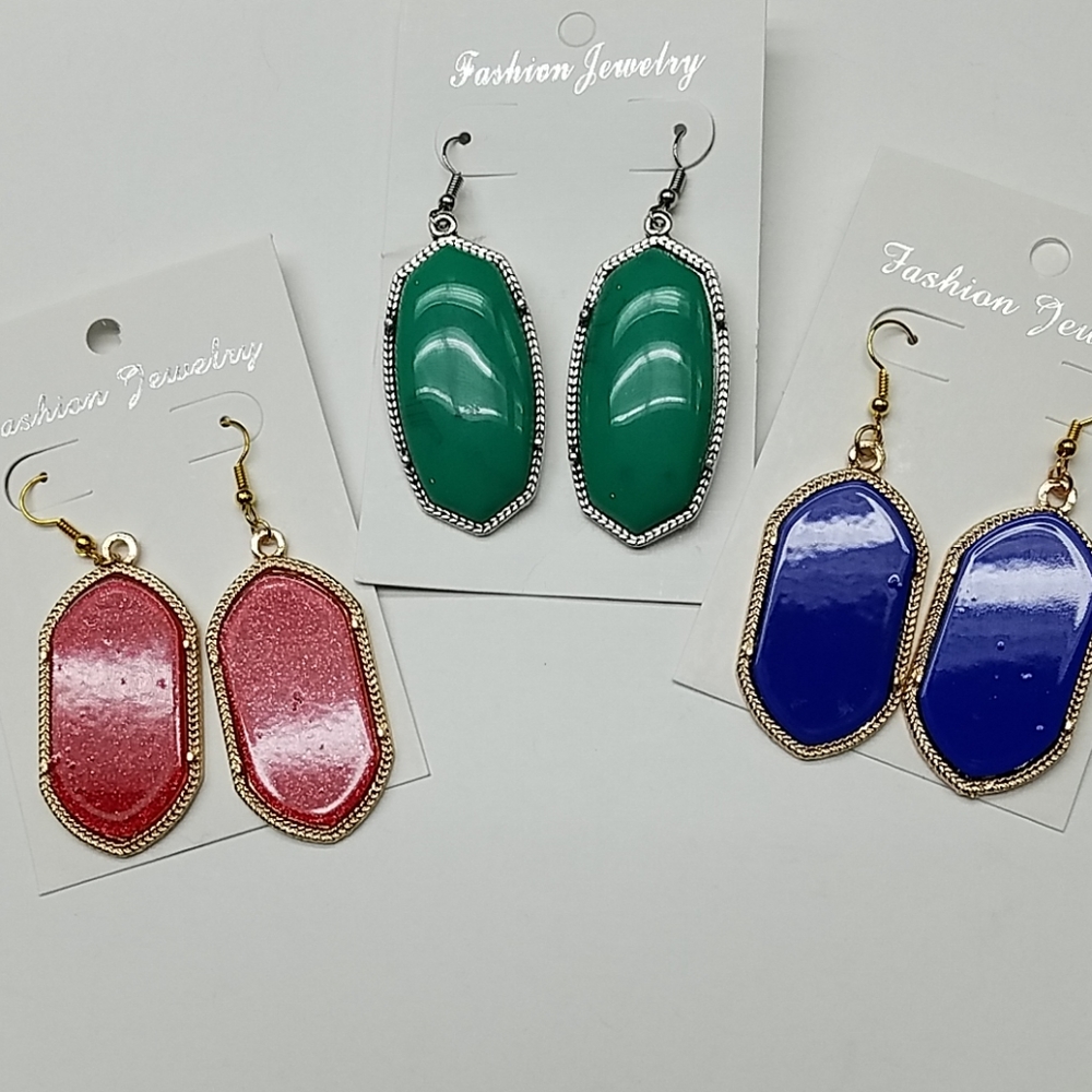 💕NWT Fashion earrings,  red, green, royal blue